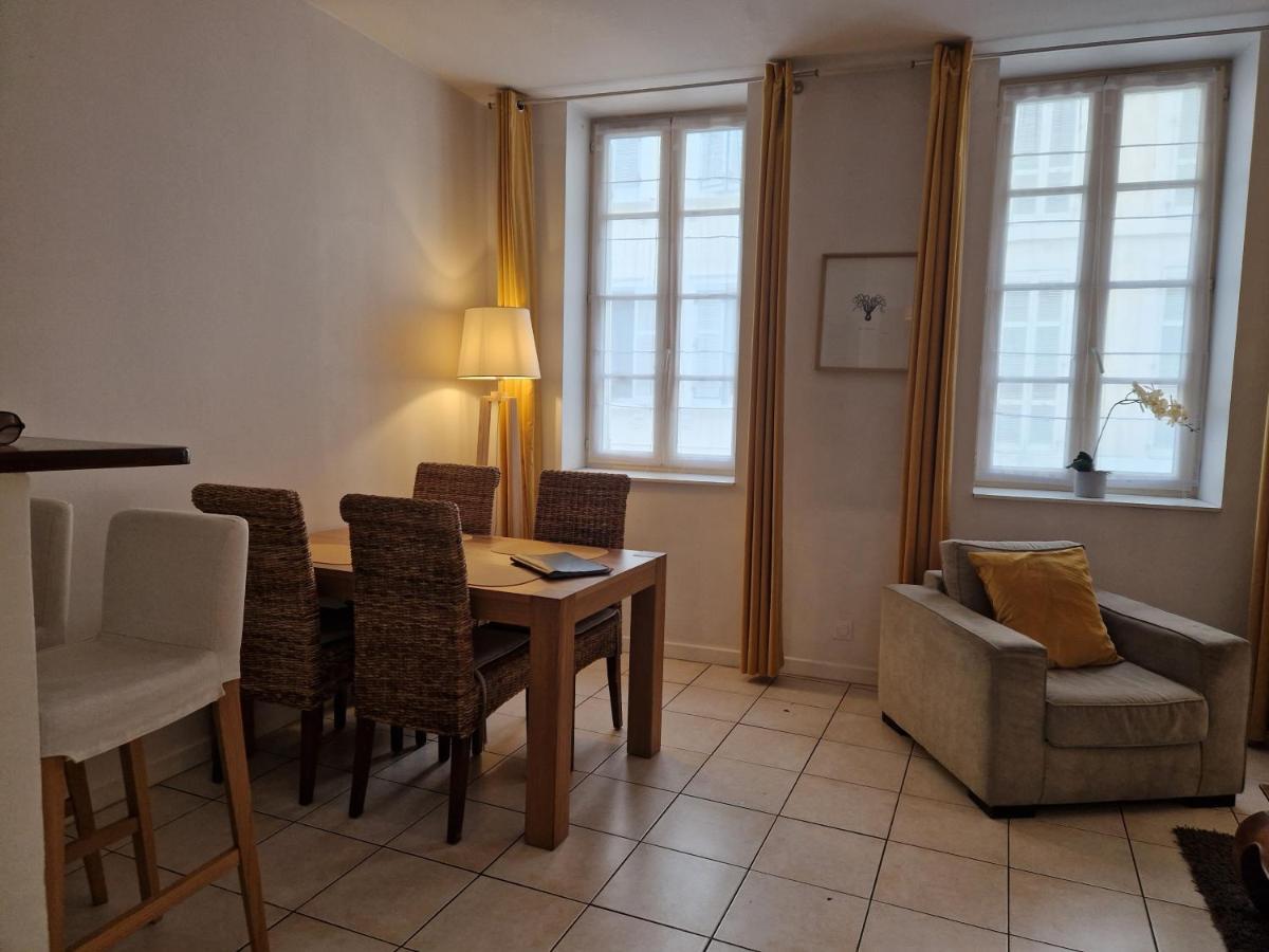2 Pieces Dans Le Centre Avec Petite Terrasse 3*** Apartment มาร์กเซย ภายนอก รูปภาพ