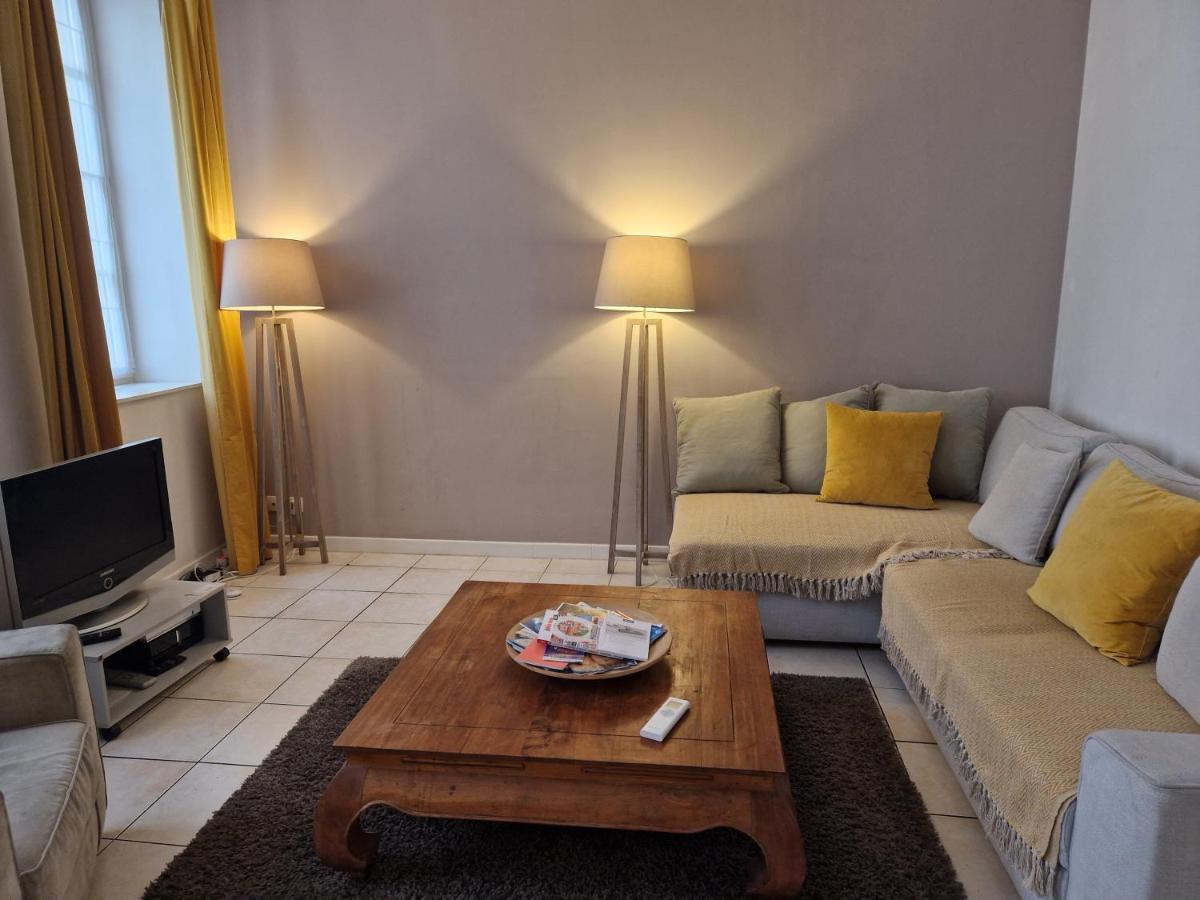 2 Pieces Dans Le Centre Avec Petite Terrasse 3*** Apartment มาร์กเซย ภายนอก รูปภาพ